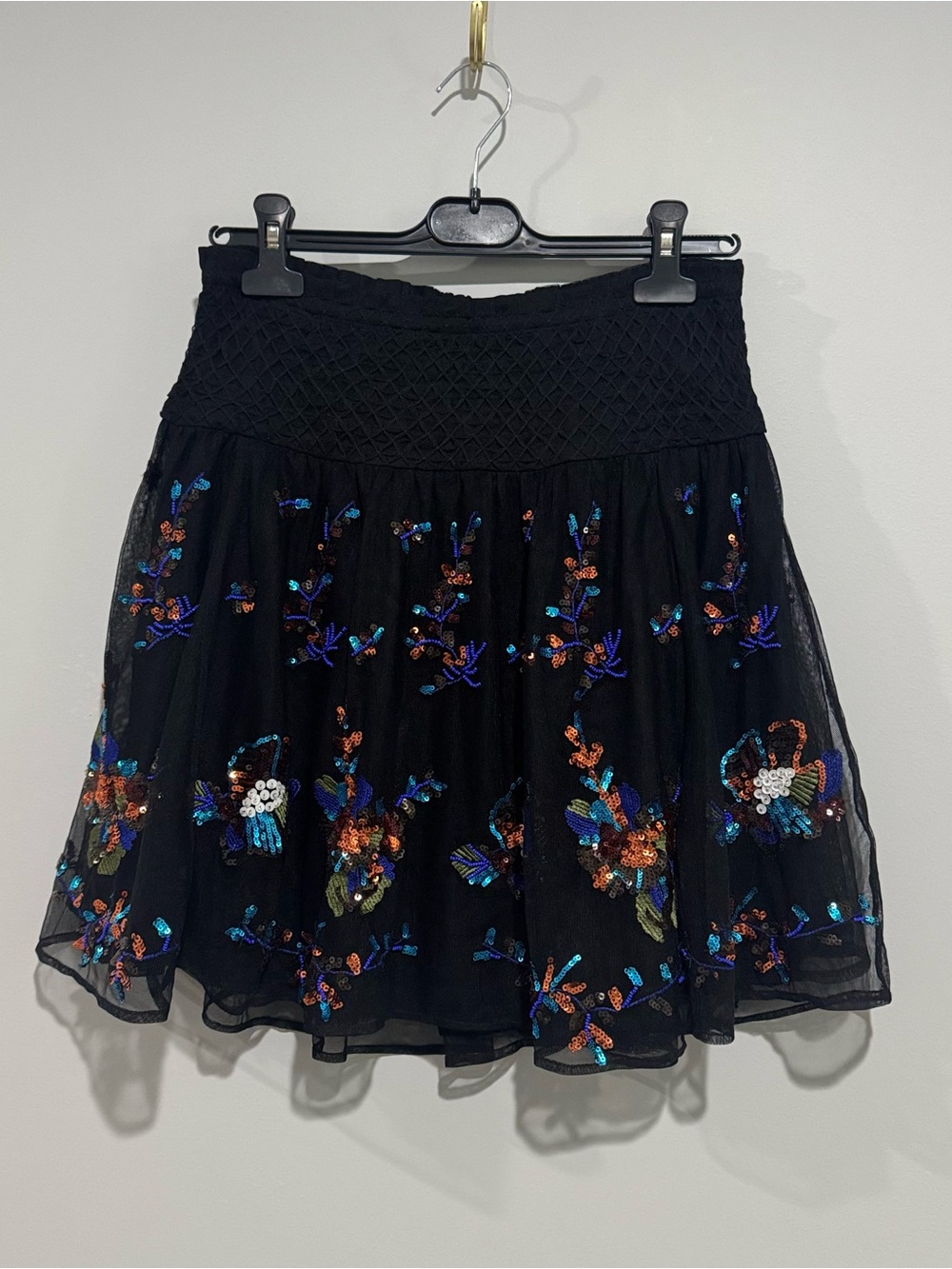 NWT Anthropologie Black Sequin Floral Beaded Embellished Mini Skirt Size S